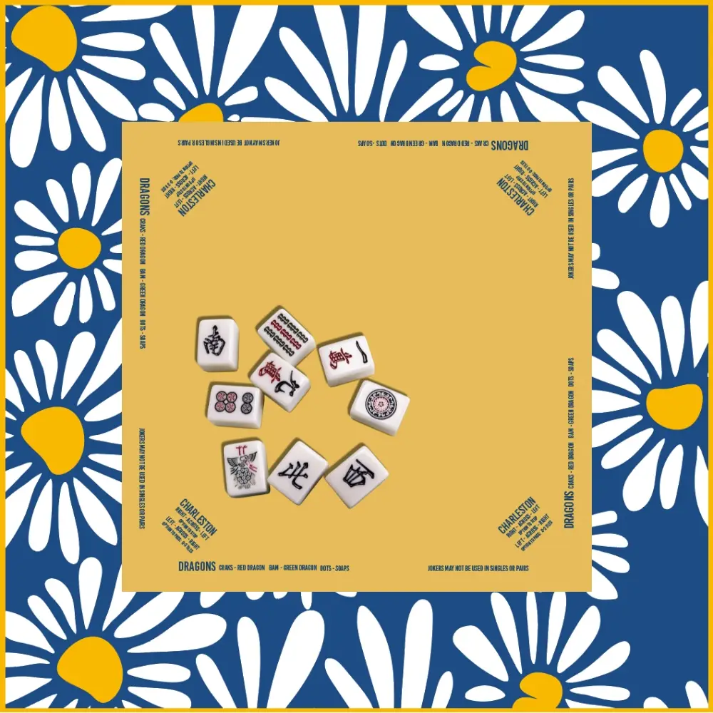 Mahjong Mat Blue Daisy