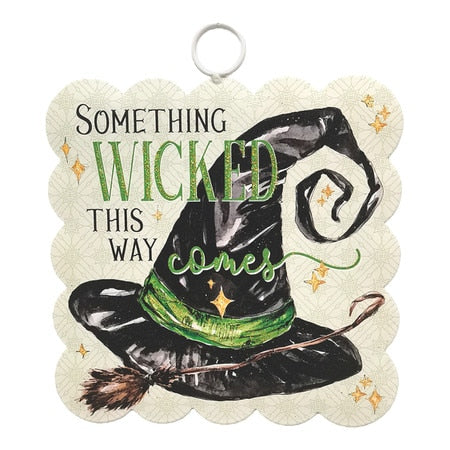 Mini Beck's Scalloped " Something Wicked"