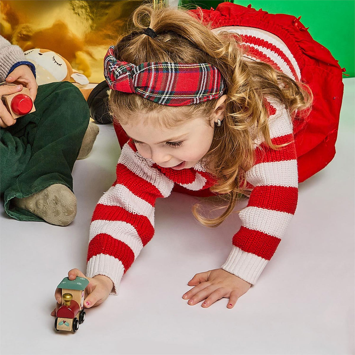 Santa 3-Piece Handcrafted Wooden Magnetic Train Set in Gift Box