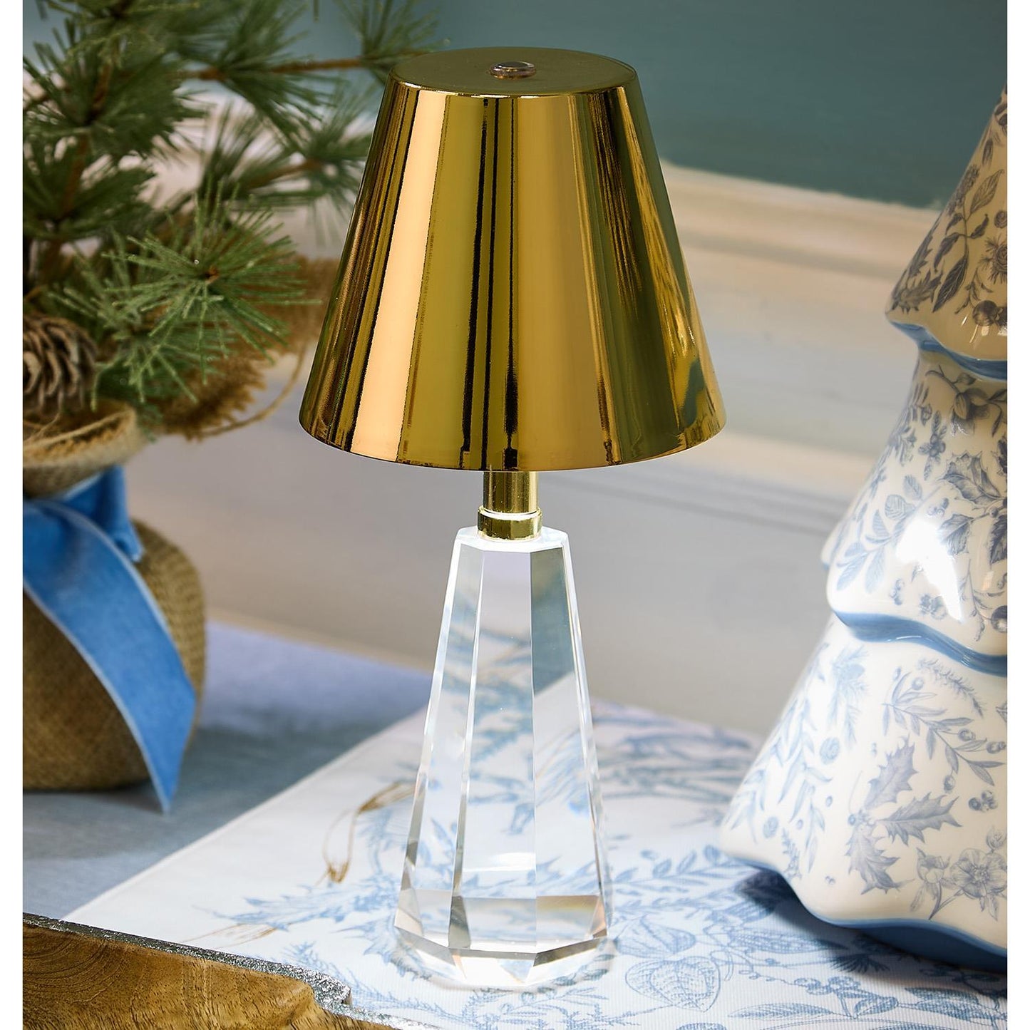 LED Cordless Glass Table w/Gold Metallic Shade