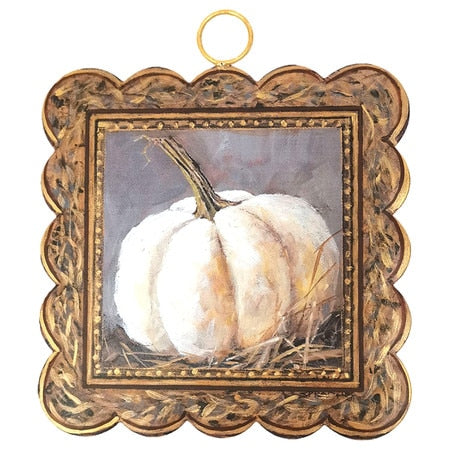 Mini Gallery Scalloped Gilded White Pumpkin